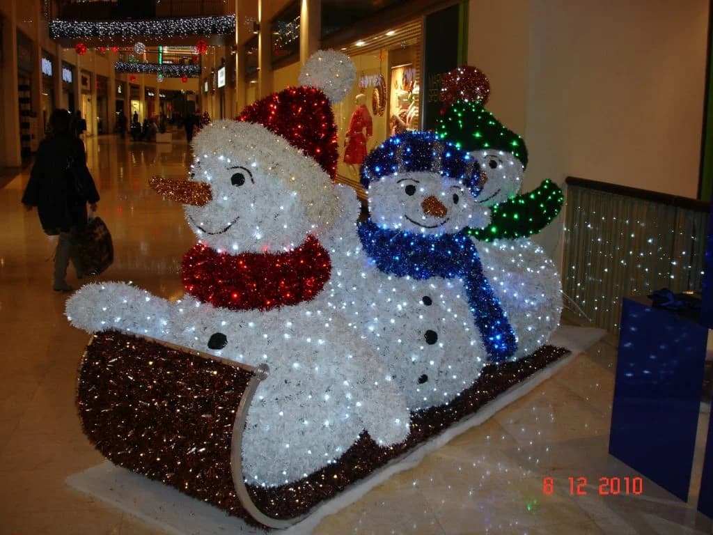 Plaza Yılbaşı Süsleme