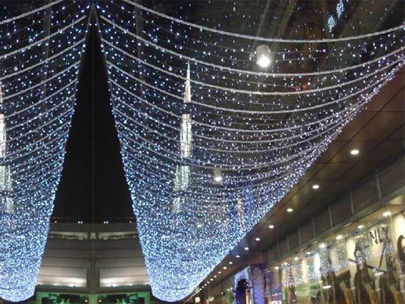 Mağaza Yılbaşı Işık Süslemeleri